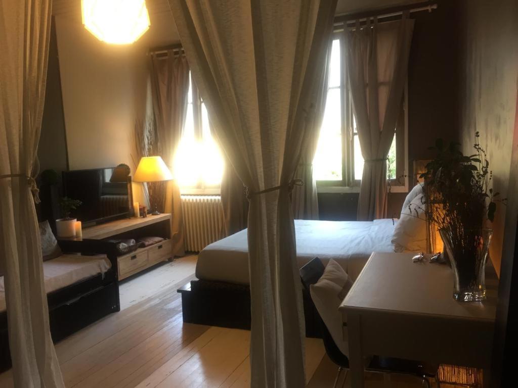 Abbey Road Le Thoureil Apartment Bagian luar foto